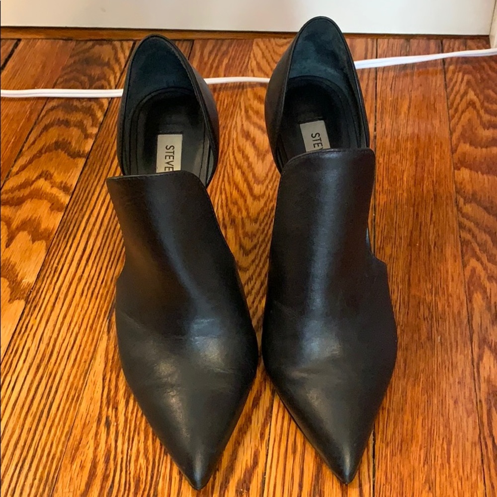 Shoe